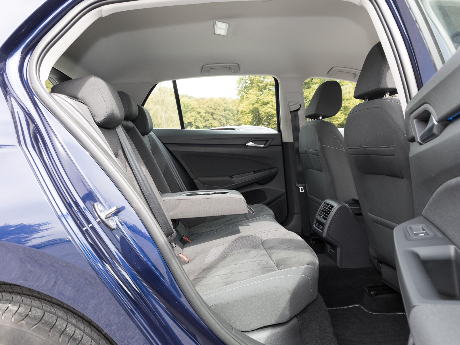 Volkswagen Golf VIII 1.5 TSI Style IQ.Light NaviPro Keyless, миниатюра 7