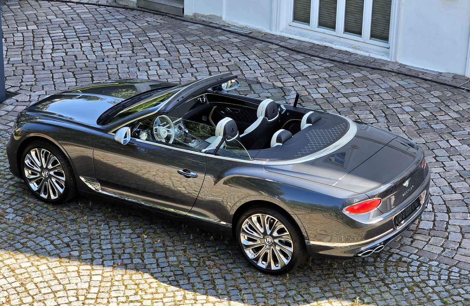 Bentley GTC Mulliner V8 NAIM ROTATING u.v.m. foto 2