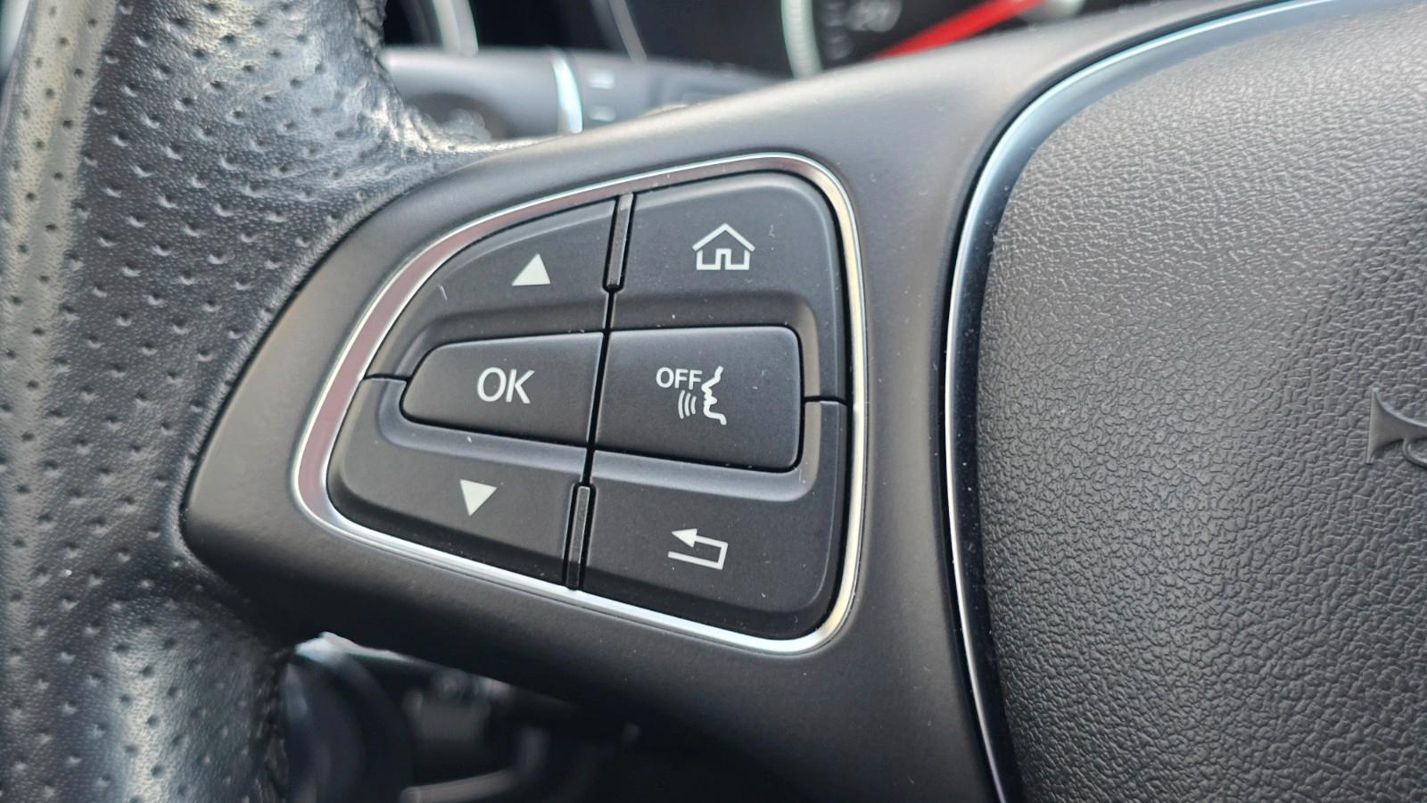 Mercedes-Benz C 180 T 9G Avantgarde LED NAV SHZ PDC