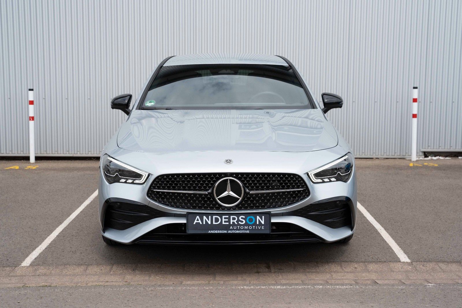 Fahrzeugabbildung Mercedes-Benz CLA 200 AMG LINE LED MBUX ACC 1.HD LANE KAM DAB