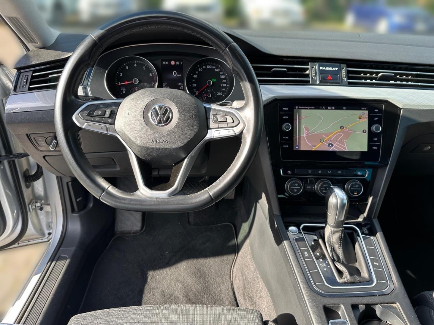 Volkswagen Passat Variant Business 1.5 TSI BMT Navi Bluetoo