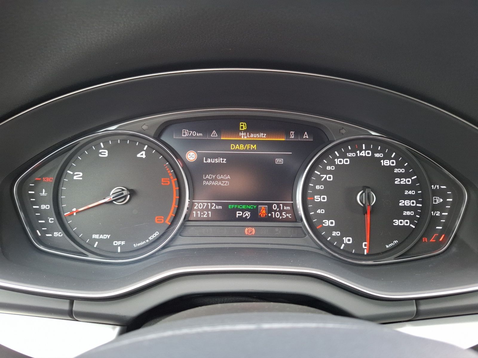 Fahrzeugabbildung Audi Q5 40 TDI Q S-line S-tronic LED AHK Navi GRA PDC