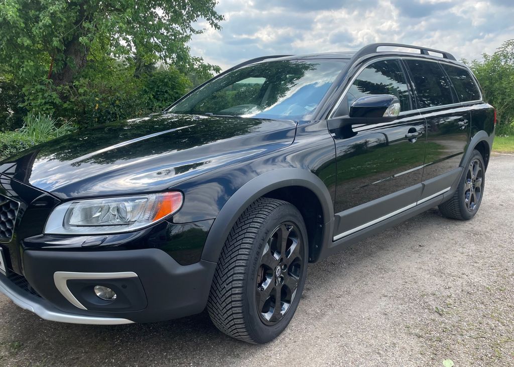Volvo XC70