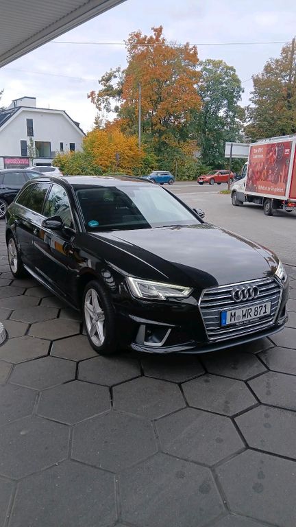 Image of Audi A4
