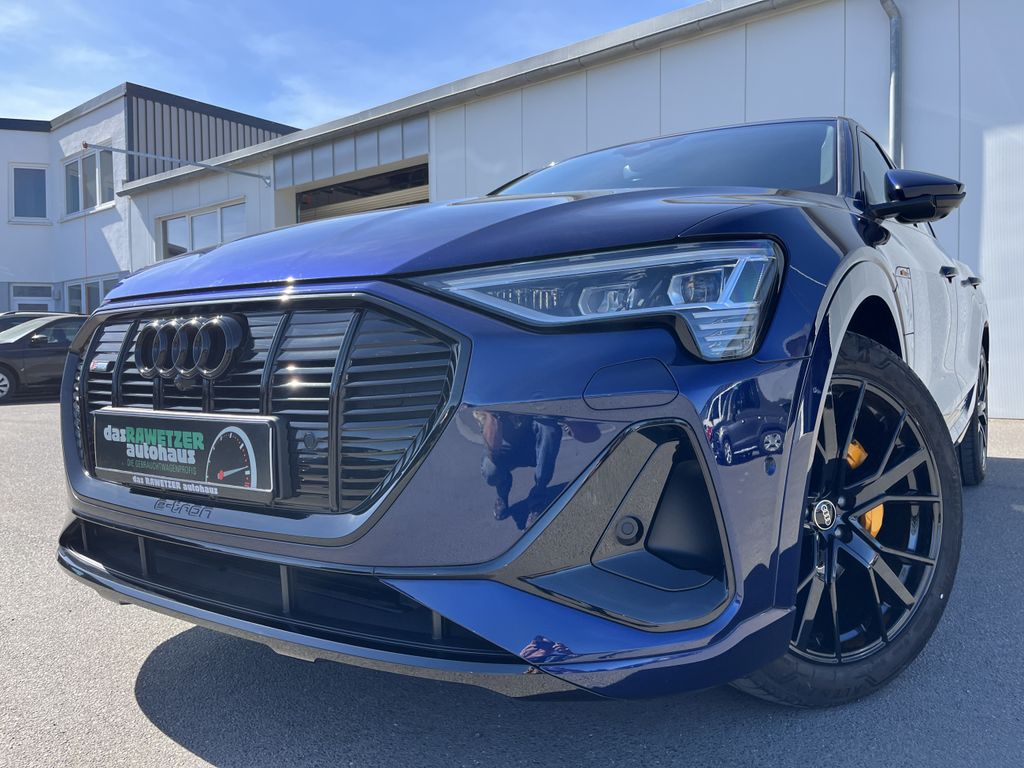 Image of Audi e-tron