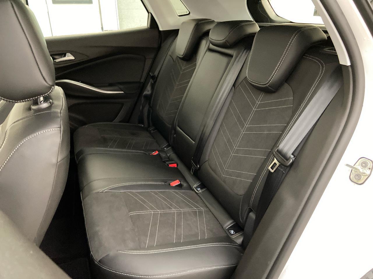 Opel Grandland 1.2 Turbo MHEV GS AT+Navi+Sitzhzg.+Len