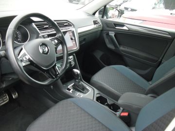 Volkswagen Tiguan - 10