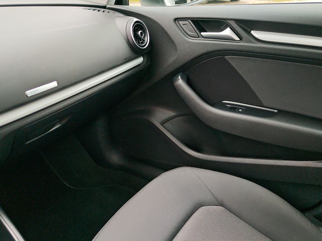 A3 Sportback 30 1.0 TFSI 6-Gang SHZ XENON NAVI