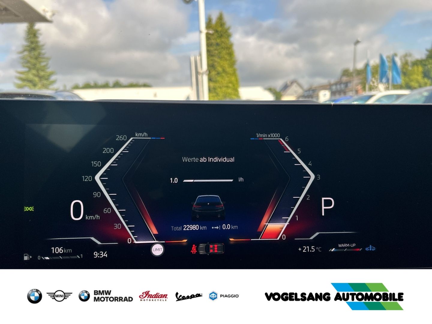 Fahrzeugabbildung BMW 330 d xDrive Touring,M Sport,HeadUp,SurroundView