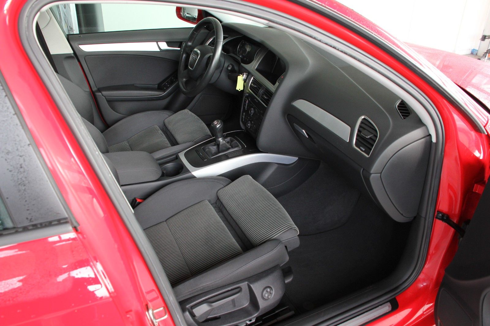 Fahrzeugabbildung Audi A4 1.8 TFSI Lim. Ambition