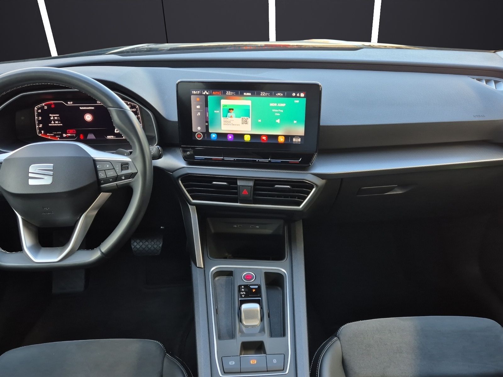 Fahrzeugabbildung SEAT Leon ST TDI Style DSG LED Navi AID beats ACC RFK