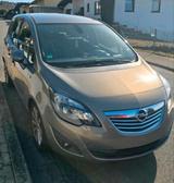 Opel Meriva b Automatik - Opel Meriva mit Diesel-Antrieb: Kombi