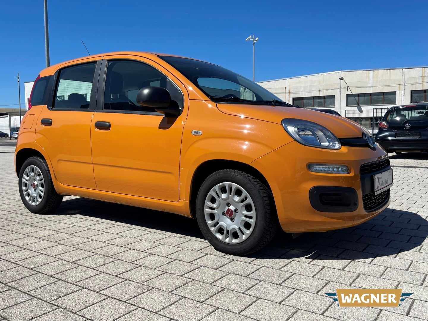Fahrzeugabbildung Fiat Panda Hybrid Klimaanlage Isofix Tagfahrlicht
