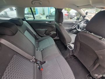 Opel Astra - 12