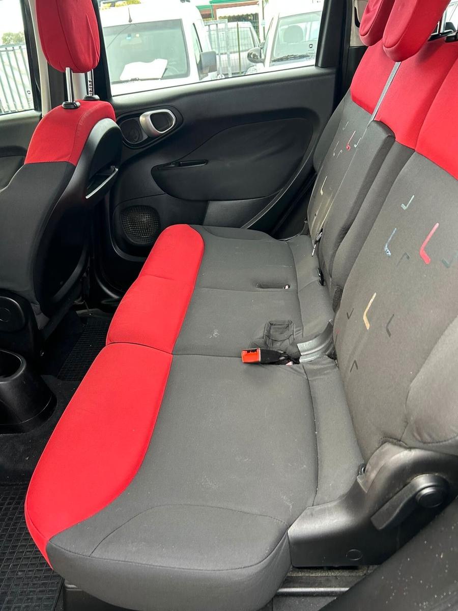 Fiat 500L 2015 — photo 14