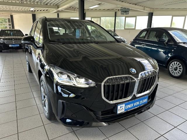 BMW 218 Active Tourer  AHK Pannodach RFK LED Kamera 