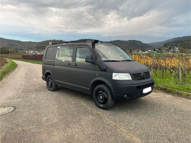 Volkswagen VW T5 mit Allrad und Sperre