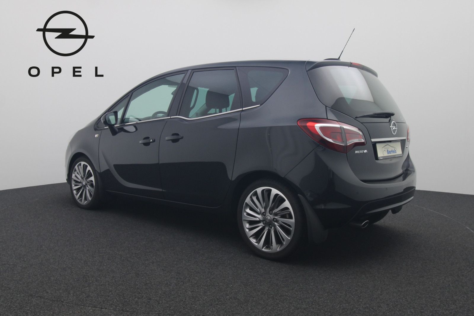 Fahrzeugabbildung Opel Meriva B 1.6 Innovation