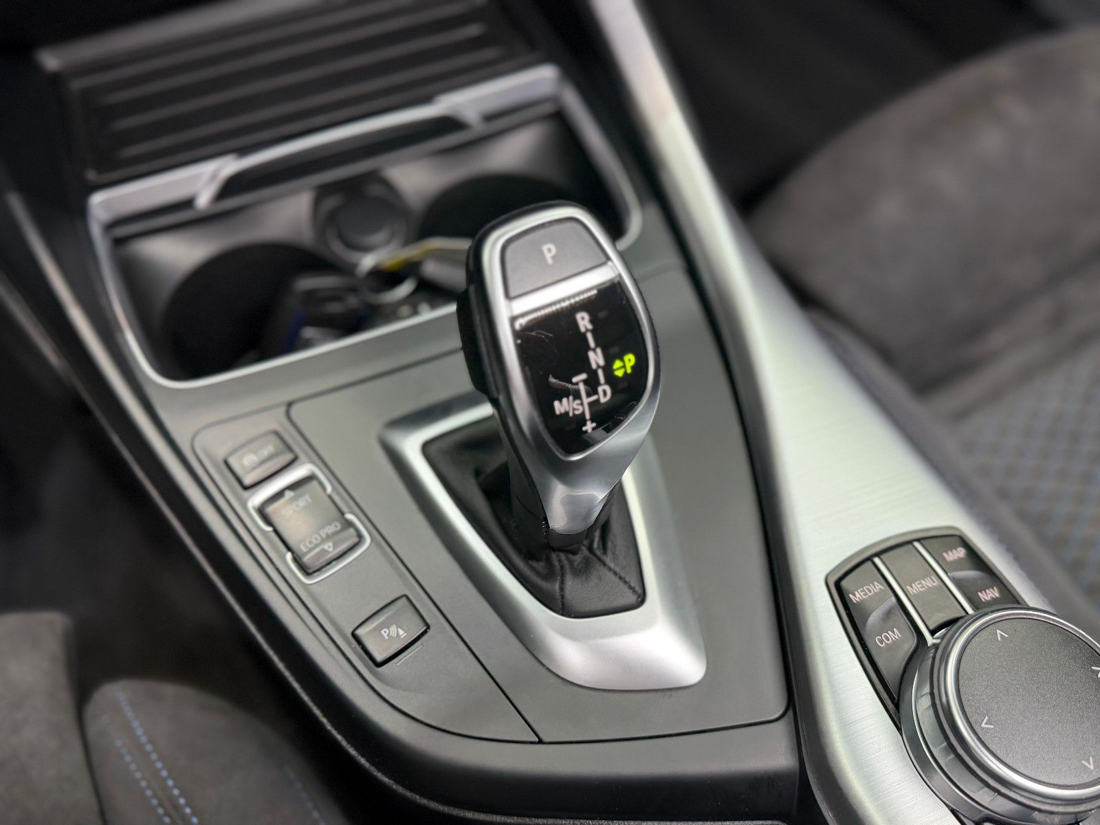 Fahrzeugabbildung BMW M140i xDrive Special Edition |LED|DEUTSCHES FZG