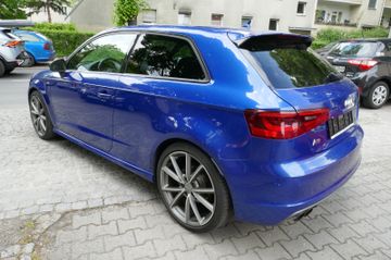 Fahrzeugabbildung Audi A3 S line Sportpaket ultra, Xenon / Navi