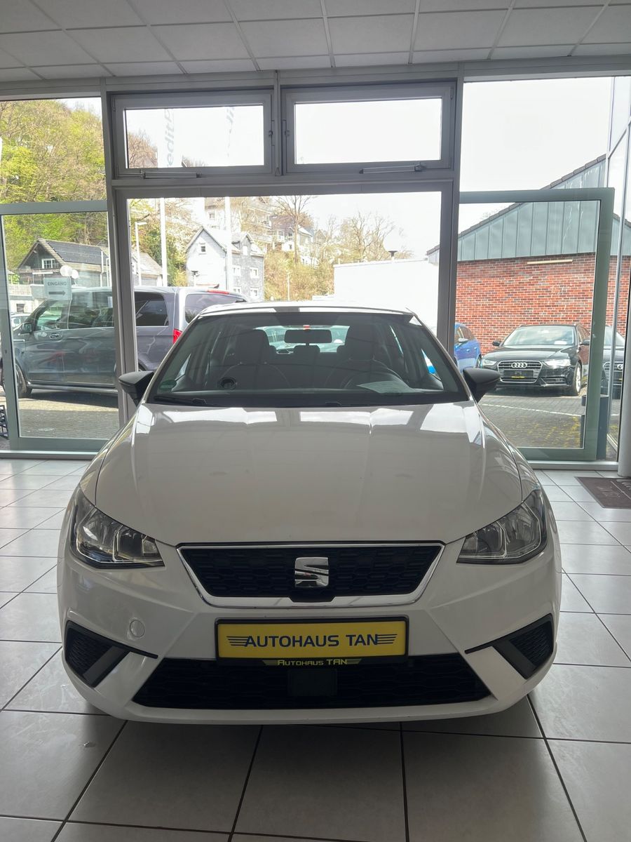 Fahrzeugabbildung SEAT Ibiza 1.6 TDI  Reference*NAVI*CAR-PLAY*ALUFELGEN