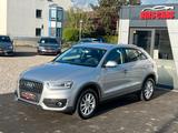 Audi Q3 2.0 TDI quattro*Xenon*Navi*2.Hand*Scheckheft - silberne Audi Q3
