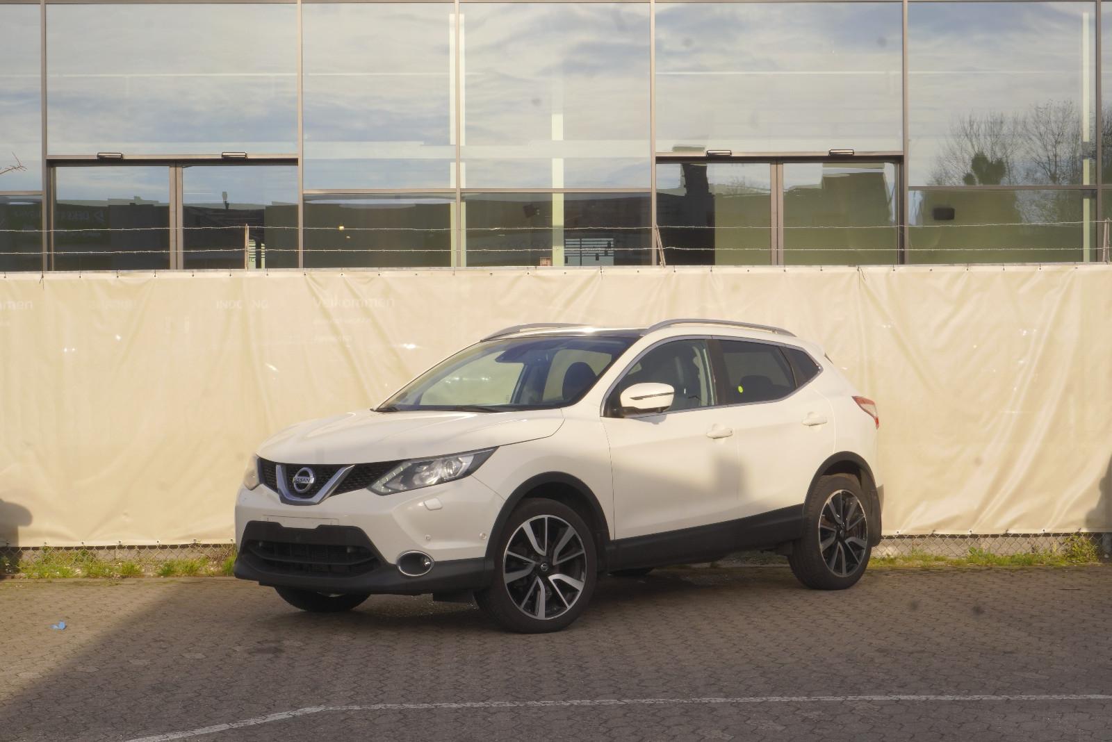 Nissan Qashqai 1.2 DIG-T TEKNA - MANUAL - NAVI