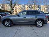 Mercedes-Benz GLC 220 d 4Matic AUT~Kam~Leder~Ambie~Spur~AHK - Gebrauchtwagen mit Navigationssystem