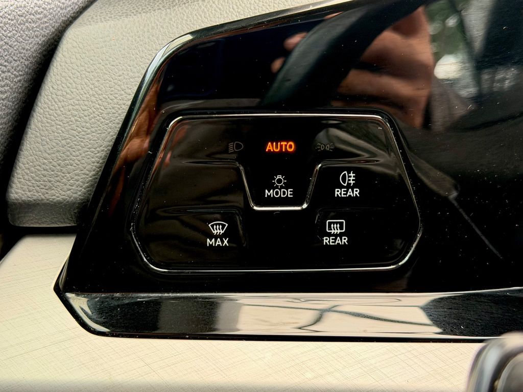 VW Golf VIII Variant Life |ACC|LED|Dig.Tach|Carplay – Ansicht 18