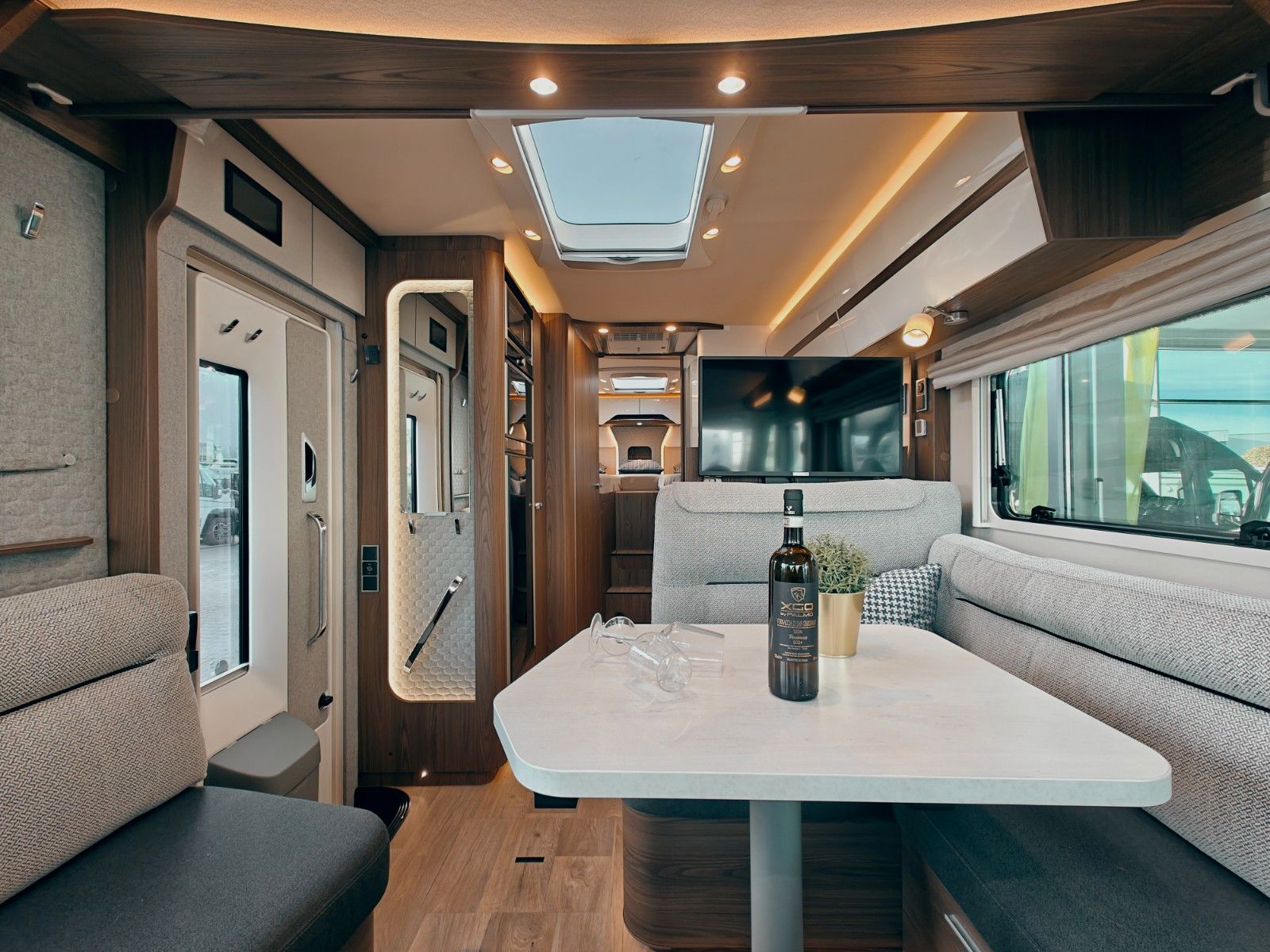 Fahrzeugabbildung HYMER / ERIBA / HYMERCAR B-KLASSE ML I 780 MASTERLINE - AUS ERSTBESITZ