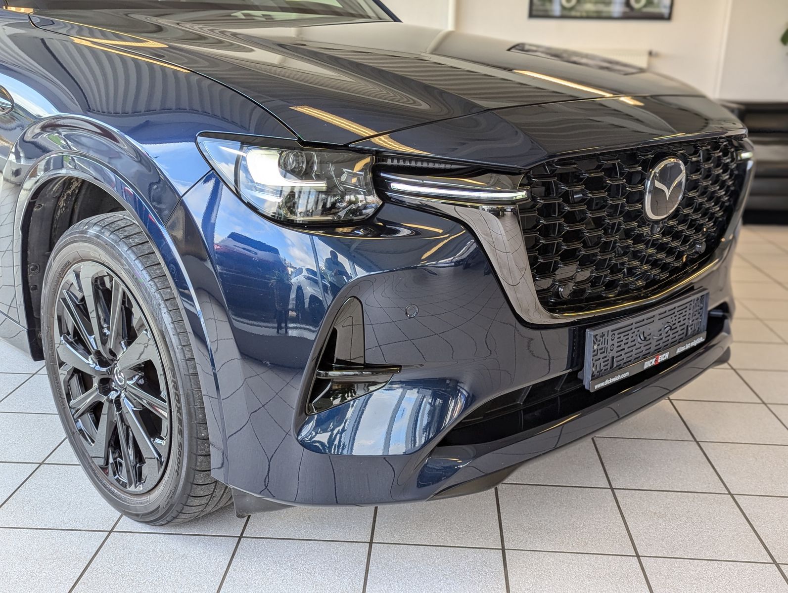 MAZDA CX-60  e-SKYACTIV-D 254 HOMURA AWD Pano HUD Bose - Image 9