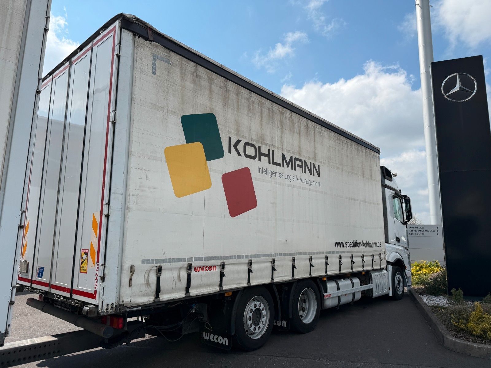 Fahrzeugabbildung Mercedes-Benz Actros 2542 L 6x2 Standklima Retarder