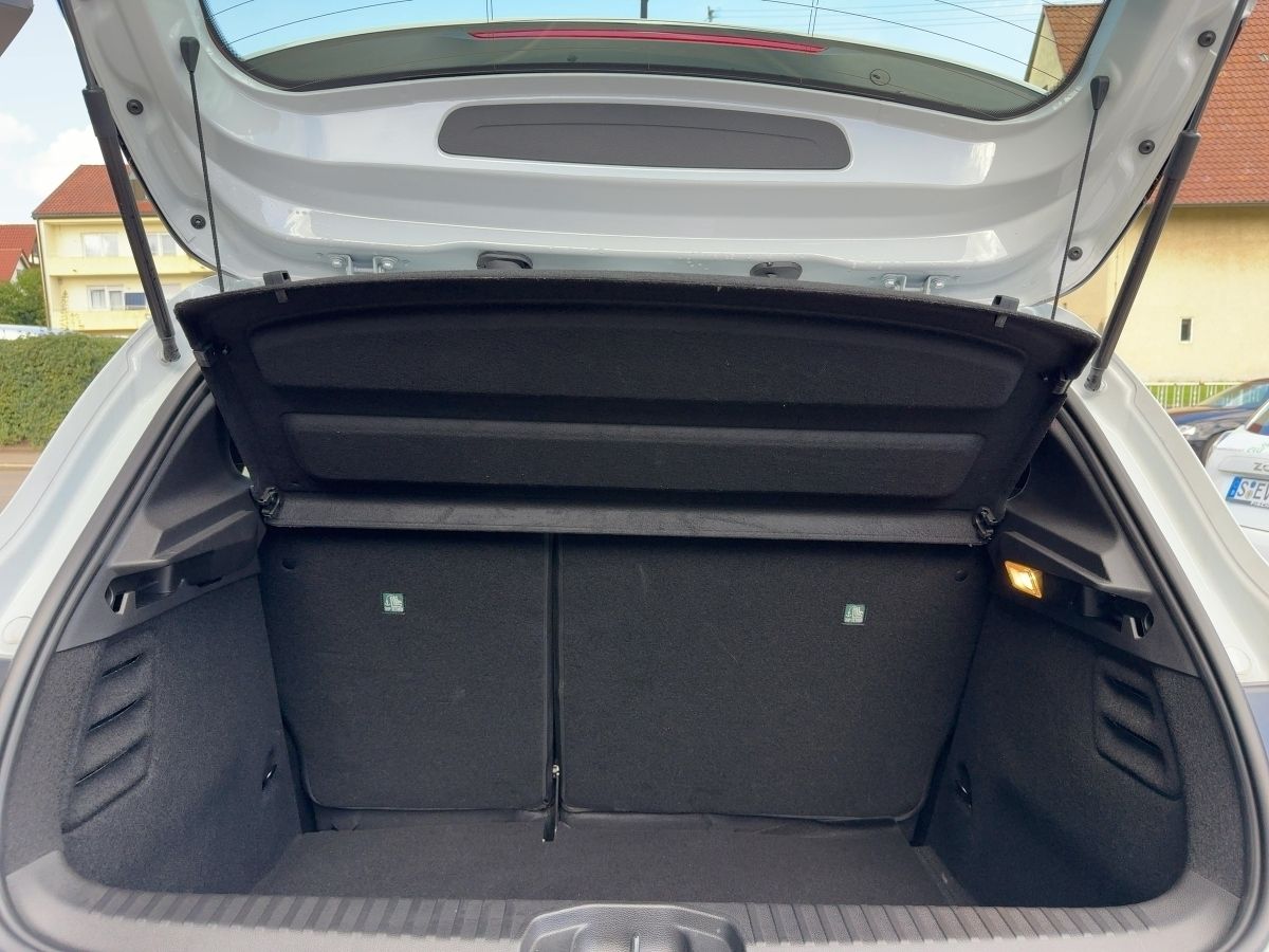 Fahrzeugabbildung Renault Clio Evolution SCe 65 GJR SHZ