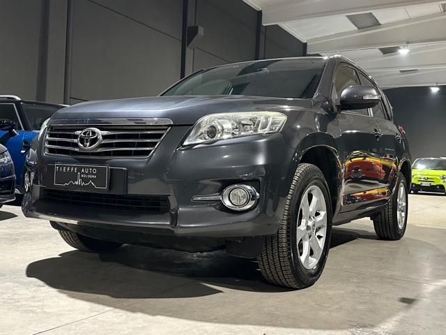 Toyota TOYOTA RAV 4 RAV4 2.2 D-4D 150 CV