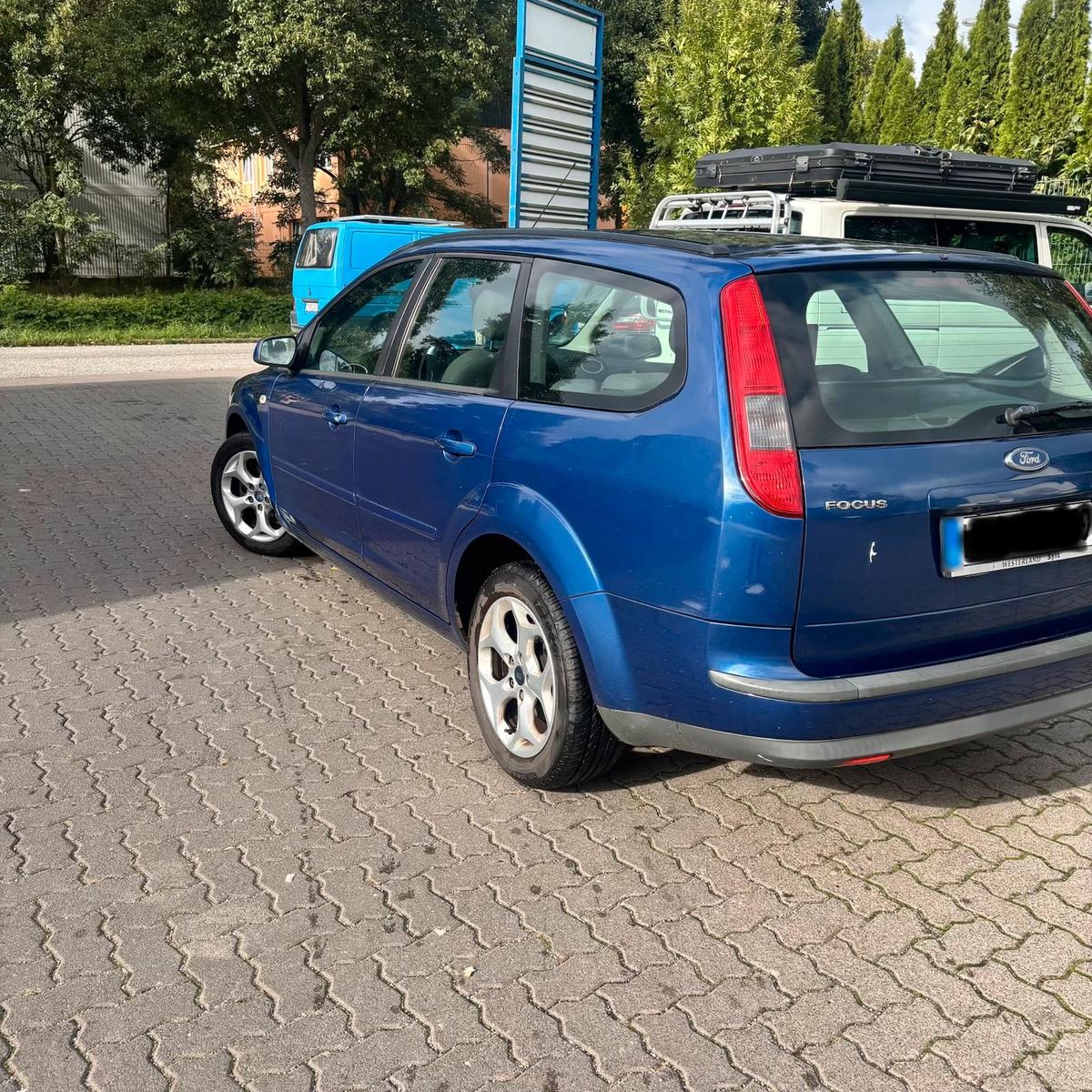 Ford Focus 2007 — engine 101 HP (74kW)