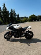 Triumph Speed Triple 1200RR GARANTIE BIS 2028 - TRIUMPH SPORTLER