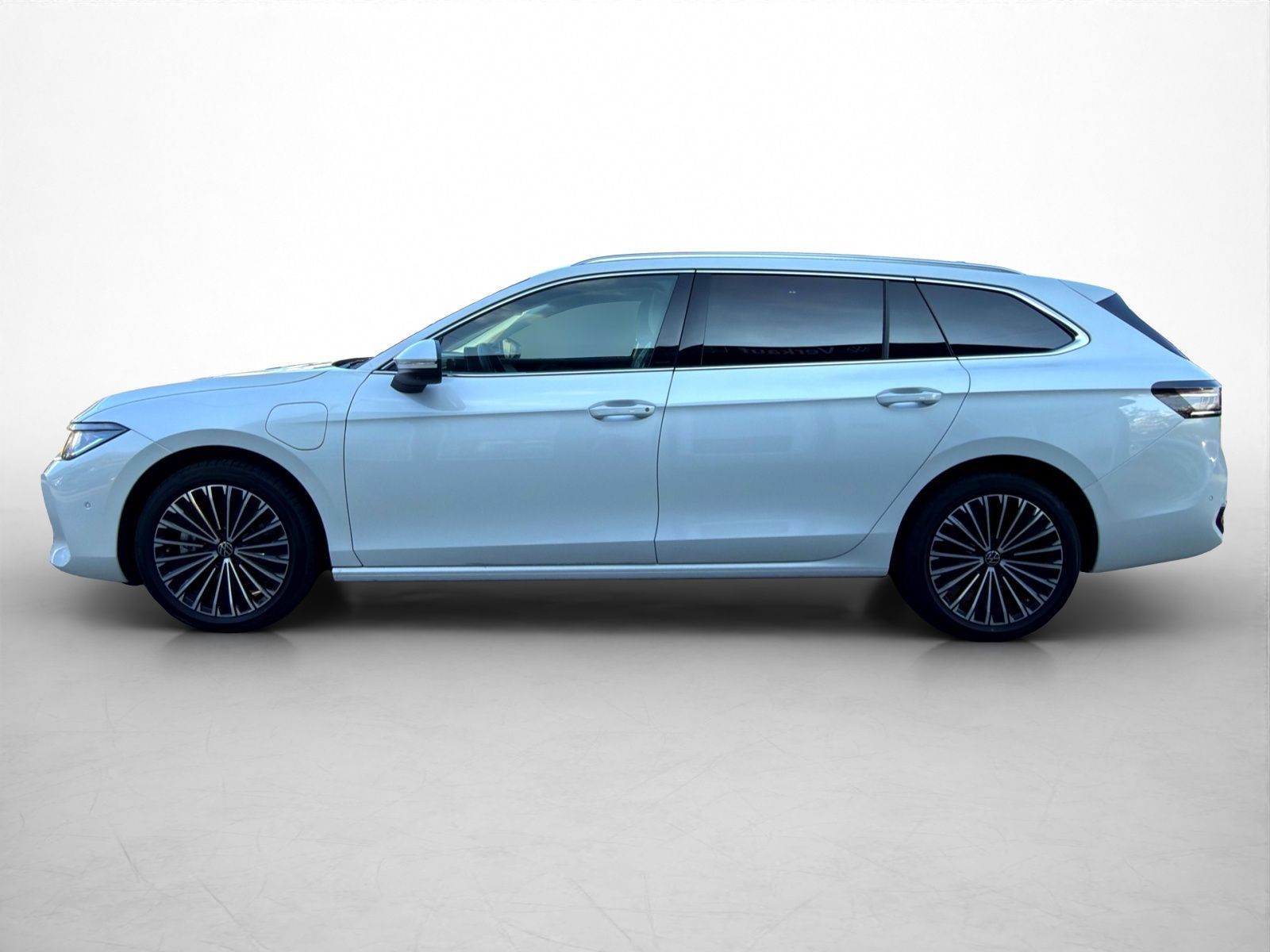 Volkswagen Passat Variant 1.5 eHybrid Elegance Pano*H&K*AHK imagem 3