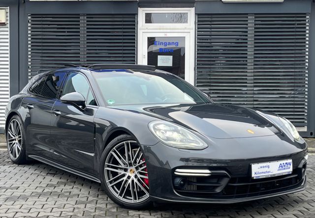 Porsche Panamera Sport Turismo GTS Chrono Pano Inspe NEU