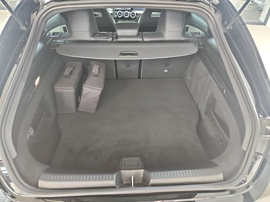 Fahrzeugabbildung Mercedes-Benz CLA 250 e SB AMG AHK Pano ACC HUD LED SHZ Ambie.