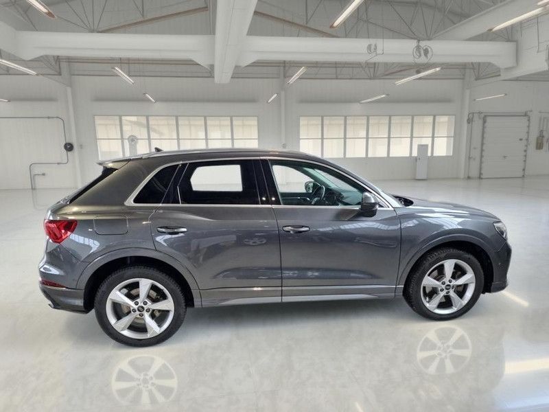 Audi AUDI Q3 40 TFSI QUATTRO S TRONIC S LINE EDITION  imagem 3