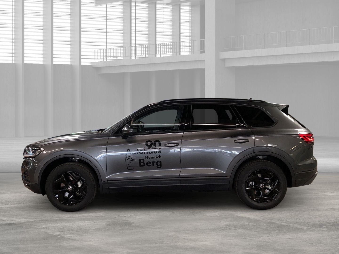 Fahrzeugabbildung Volkswagen Touareg 3.0 TDI V6 4MOTION Automatik StandHZG AH