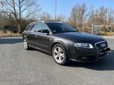 Audi a4 b7 Sline / Tüv Neu - Audi A4 aus 2007: Sline