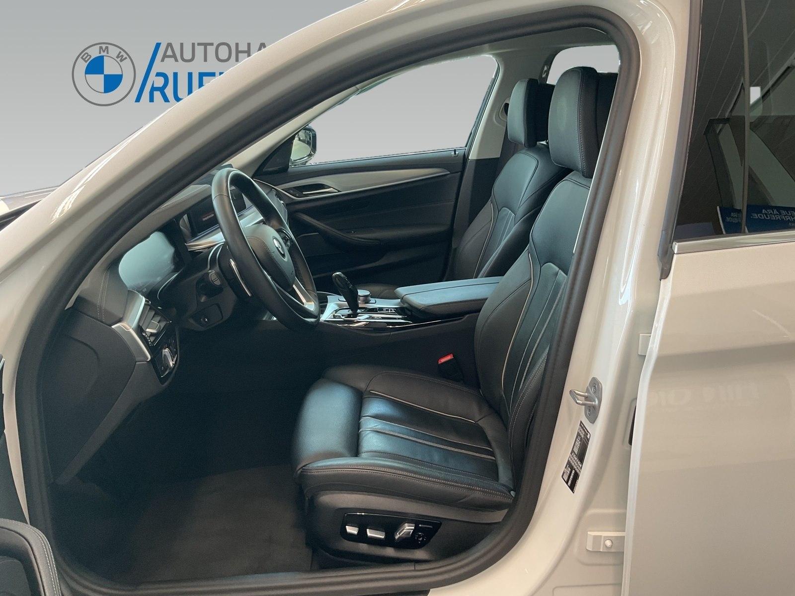BMW 530d Touring Head-Up HK HiFi DAB WLAN RFK Shz
