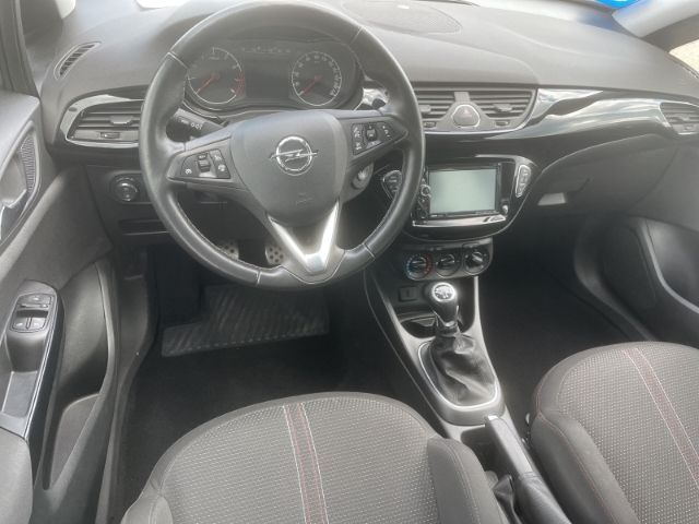 Fahrzeugabbildung Opel Corsa 1.4 Color Edition ecoFlex Sitzheizung, Ein