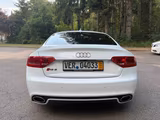 Audi RS5 Coupe 4.2 FSI V8 tronic quattro - Audi: 8.5