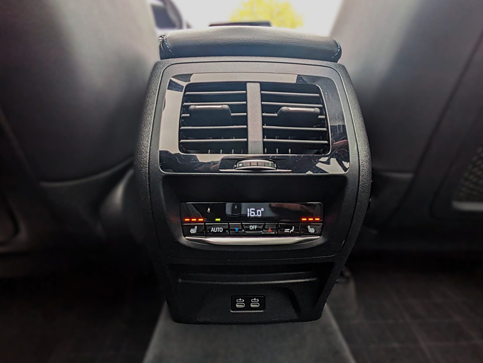 Fahrzeugabbildung BMW X3 M40d SAG*LEDER*PANO*H/K SOUND*ACC*CAM*20"VOLL