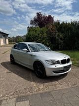 BMW 1 er Automatik mit Navi und Xenon TÜV ... - BMW aus 2009: 1er