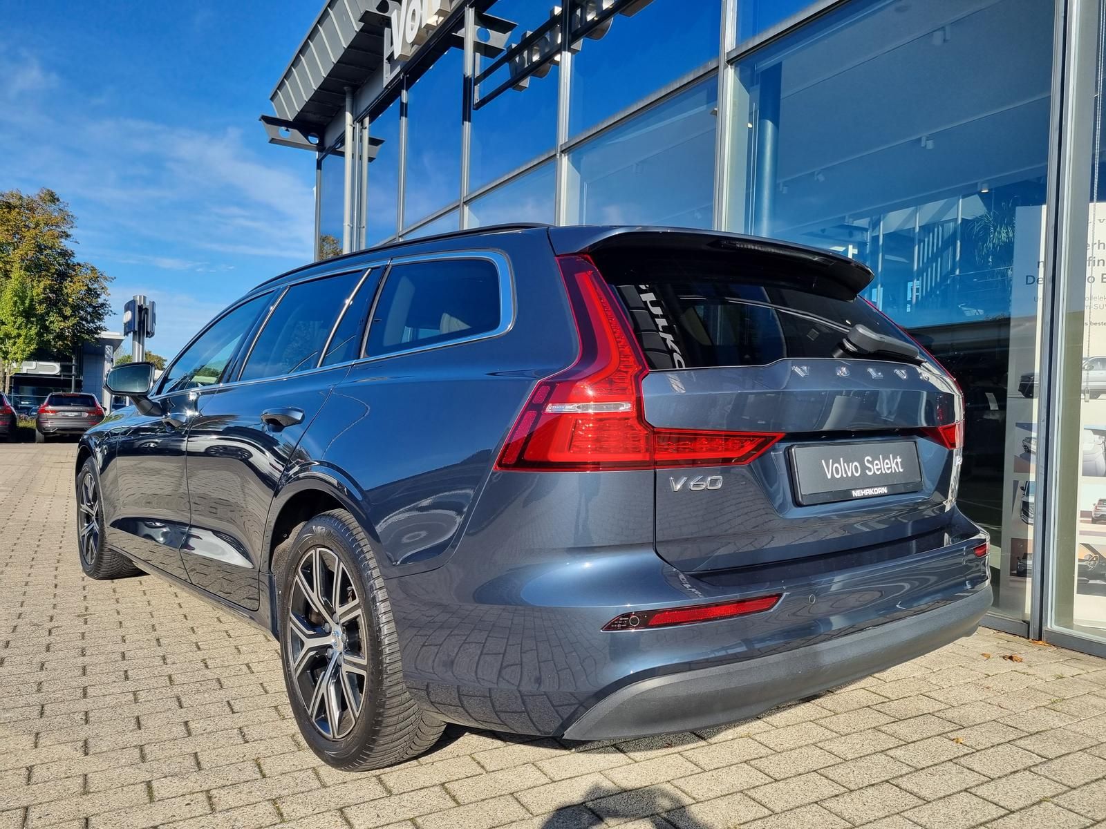 Fahrzeugabbildung Volvo V60 B4 D Core