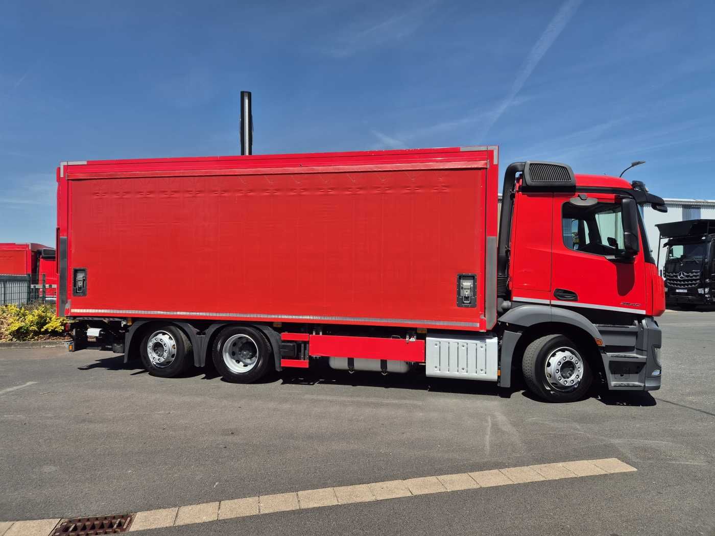 Fahrzeugabbildung Mercedes-Benz Antos 2540 LnR 6x2 LBW Schiebeplanen AHK