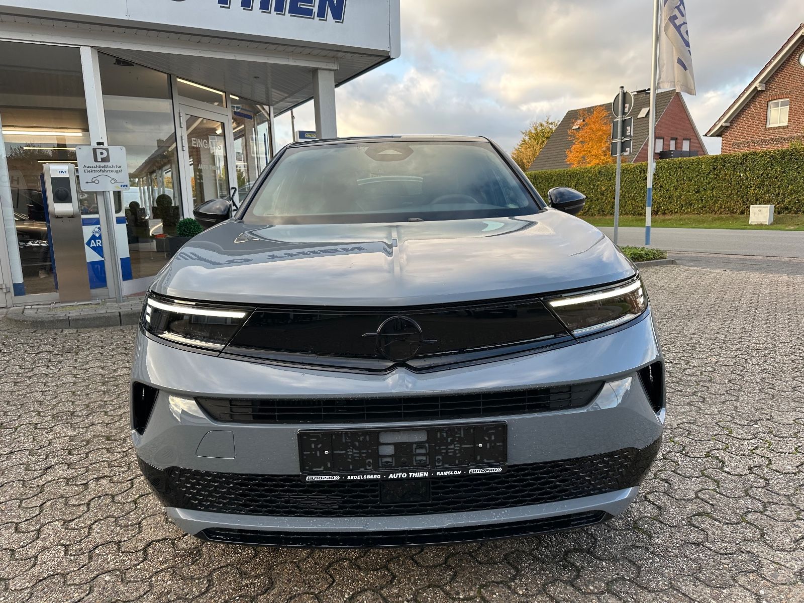 Fahrzeugabbildung Opel Mokka GS 1.2 Turbo Autom. LED/Kamera/Carplay/17"